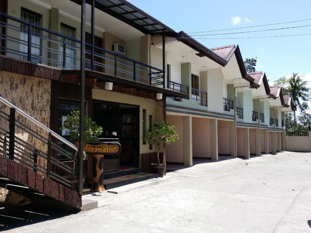 Quezon Premier Hotel Lucena Exterior foto