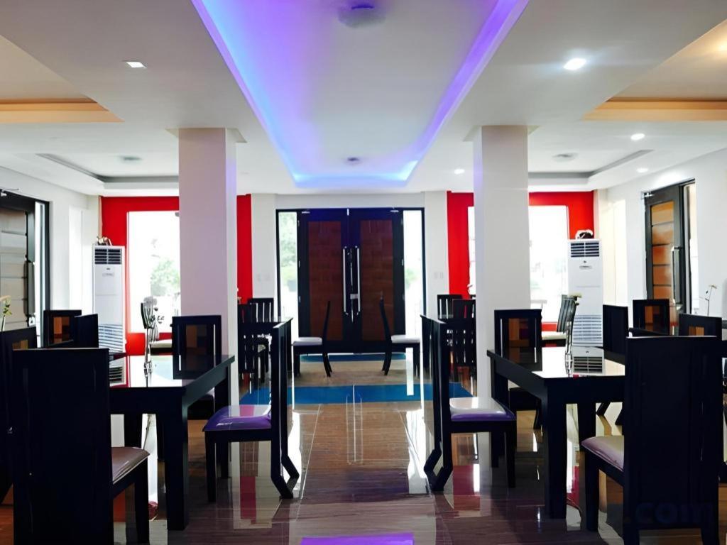 Quezon Premier Hotel Lucena Exterior foto